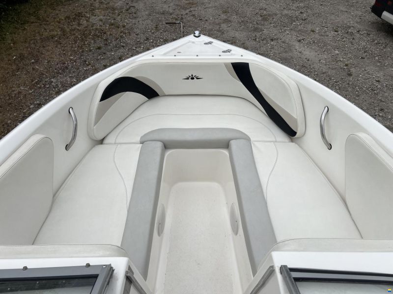 Mariah Bowrider SX 22