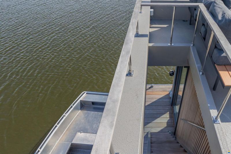Surla (met Tender) Houseboat 15 Volledig
