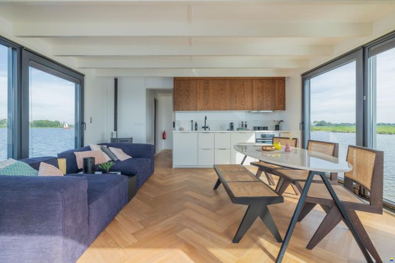 Surla (met Tender) Houseboat 15 Volledig