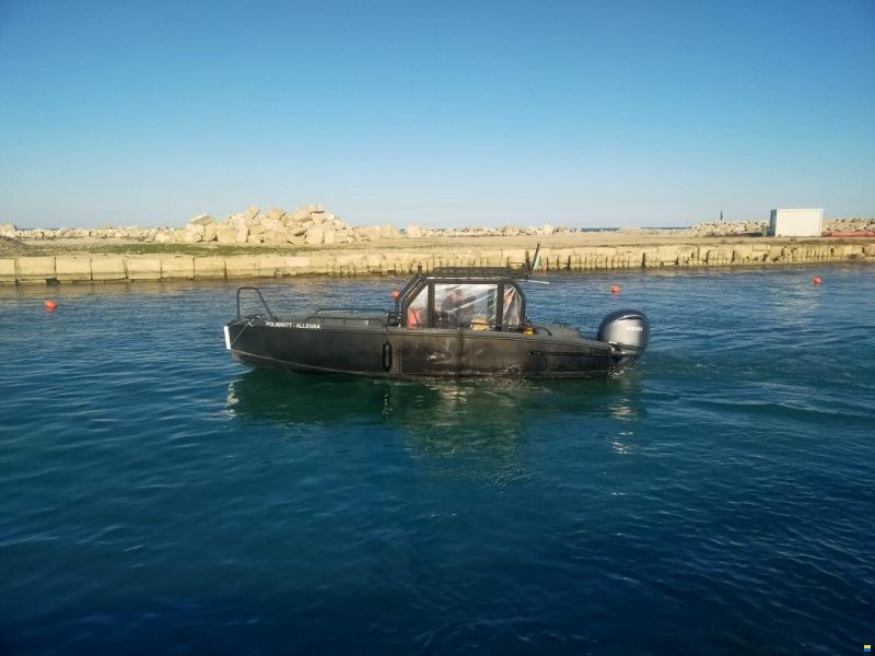 XO Boats Dfndr