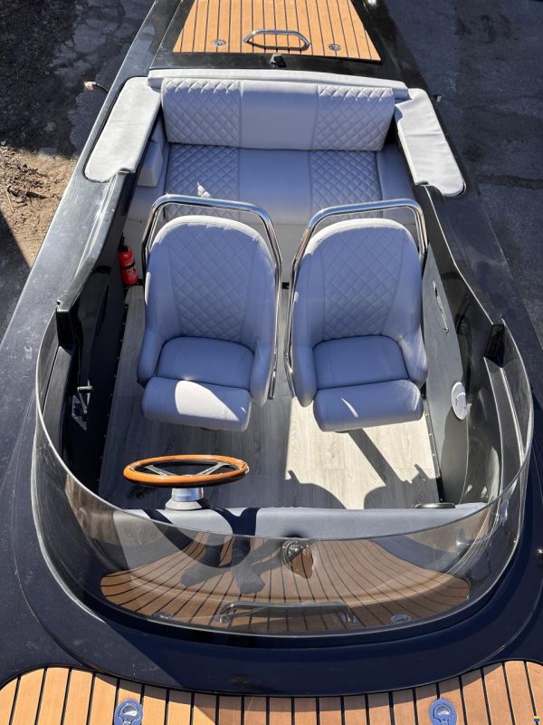 Rialine Electric Boat