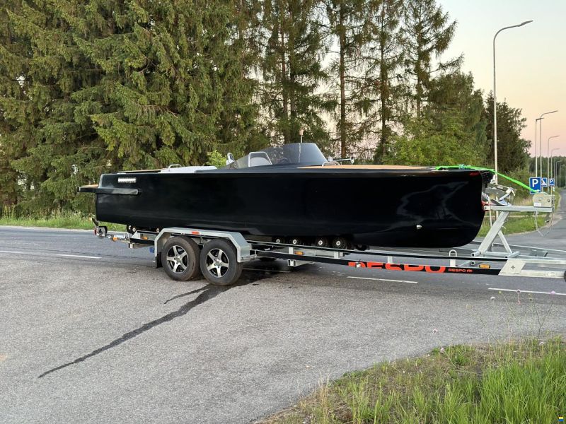 Rialine Electric Boat