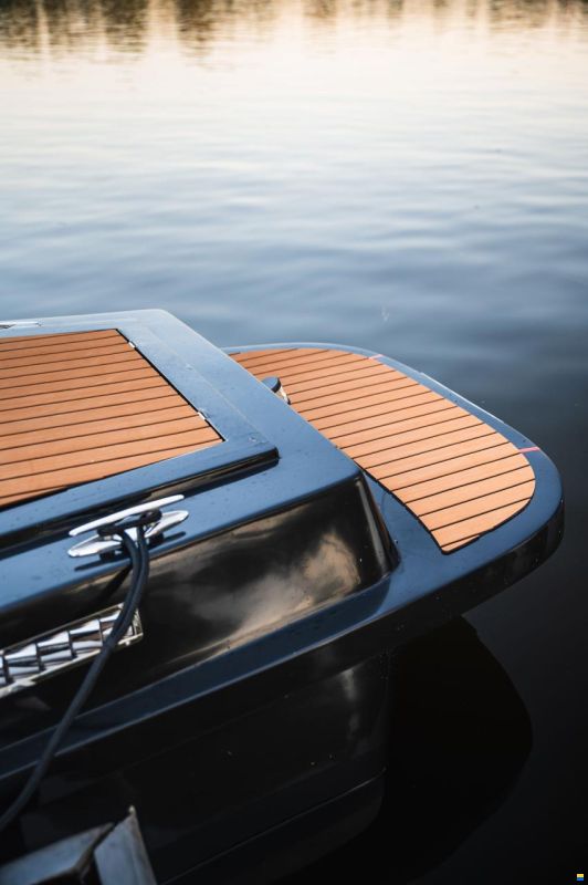 Rialine Electric Boat