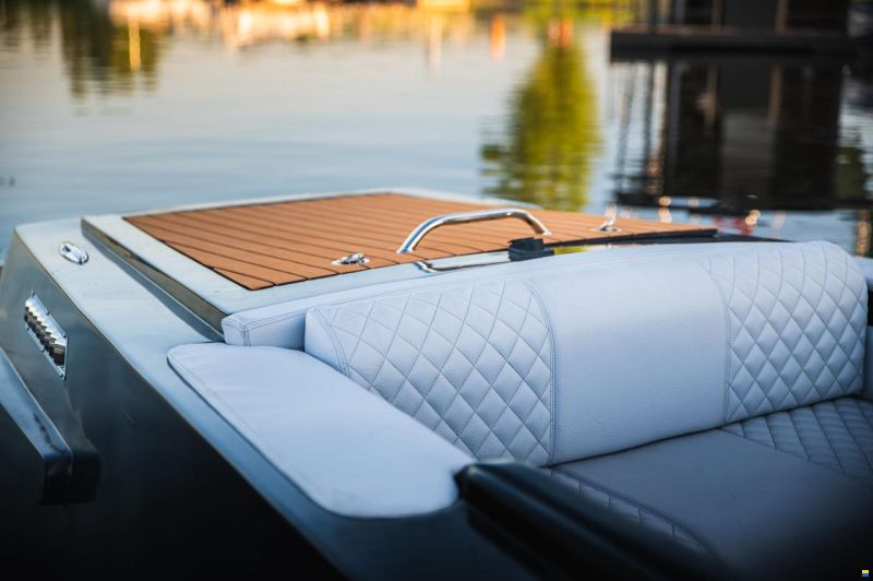 Rialine Electric Boat