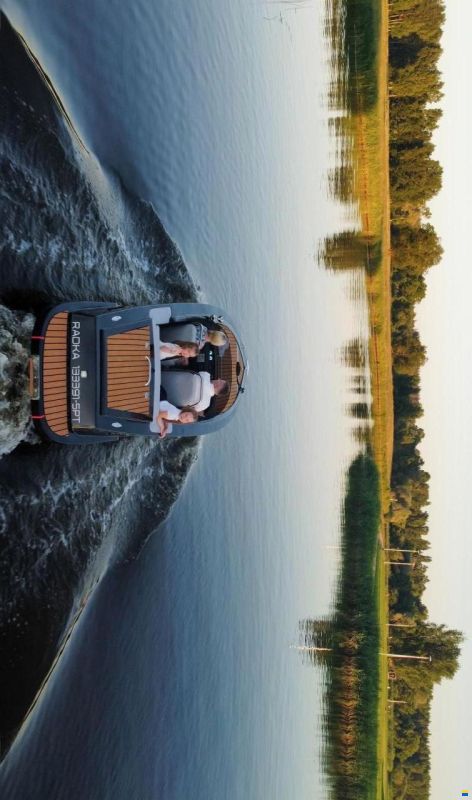 Rialine Electric Boat
