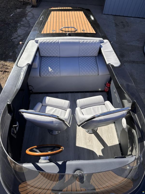 Rialine Electric Boat