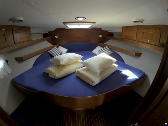 Nord West 390 Flybridge