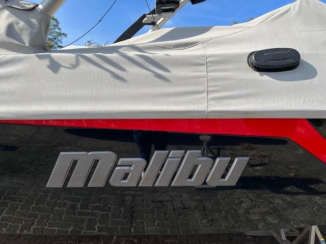 Malibu Wakesetter 21 mlx