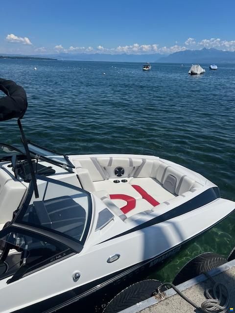 Malibu Wakesetter 21 mlx