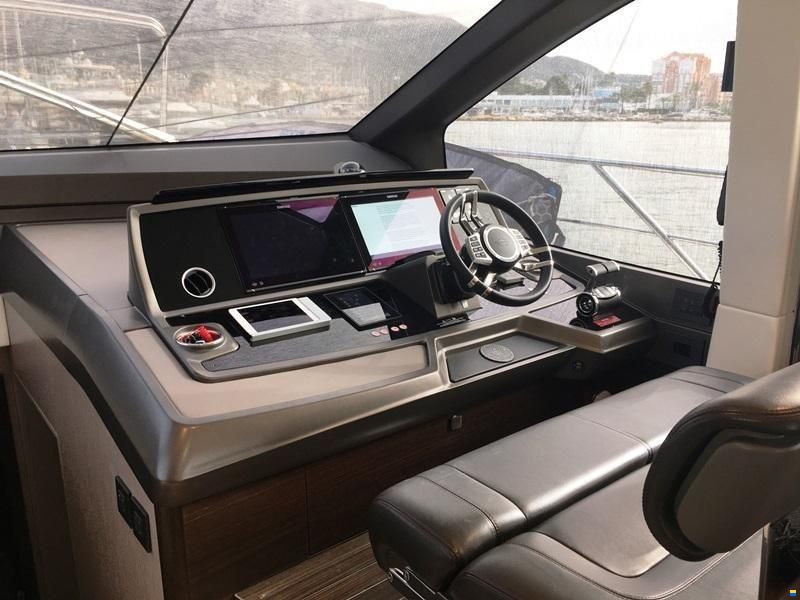 Sunseeker Manhattan 68