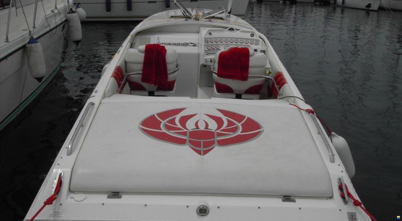 Wellcraft Scarab 38