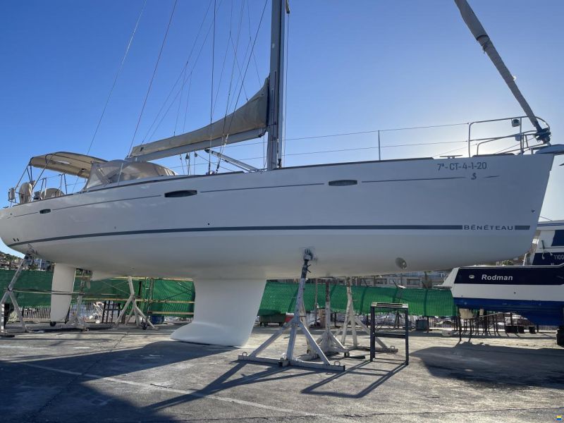 Beneteau image