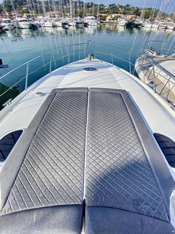 Sunseeker Predator 56