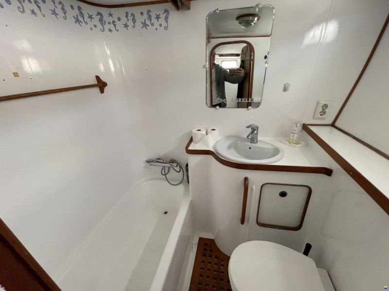 Tarquin Trader 41