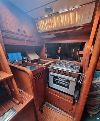 Nautors Swan 371