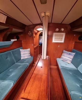 Nautors Swan 371