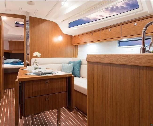Bavaria 37 Cruiser A/C