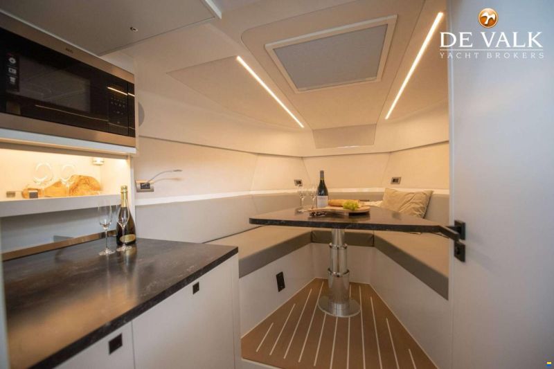 Reborn 38 Cabin
