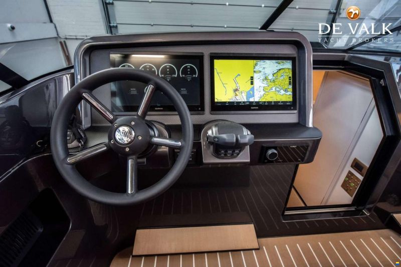 Reborn 38 Cabin