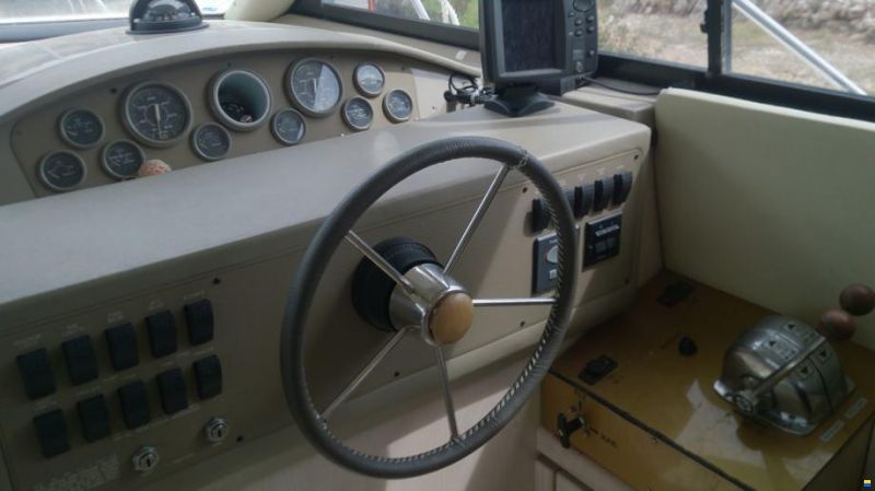 Bayliner 3258 Avanti Cruiser