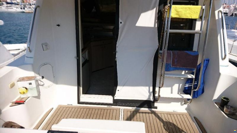 Bayliner 3258 Avanti Cruiser