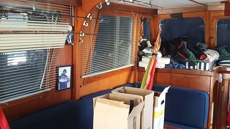 Marine Trader Europa 33 Trawler