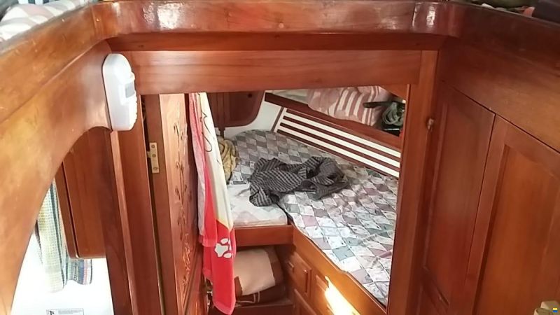 Marine Trader Europa 33 Trawler