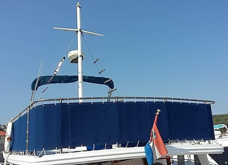 Marine Trader Europa 33 Trawler