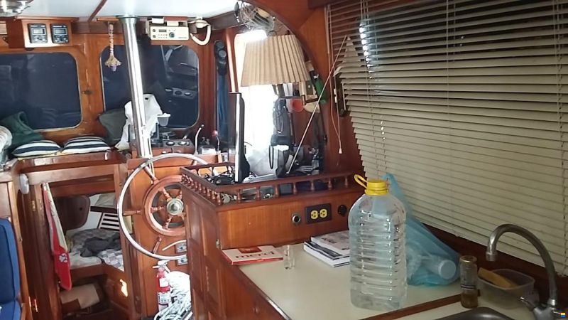 Marine Trader Europa 33 Trawler