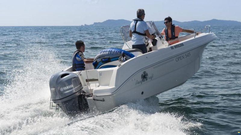 Yamaha F100LB