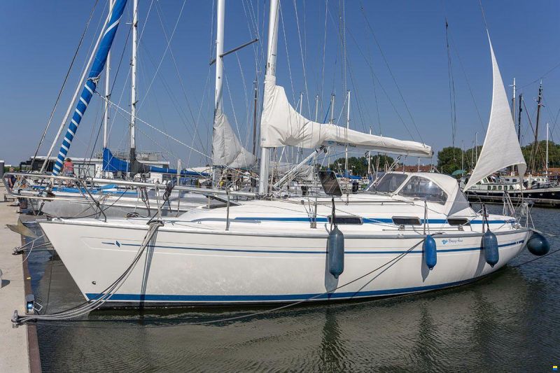 Bavaria 37-2 image