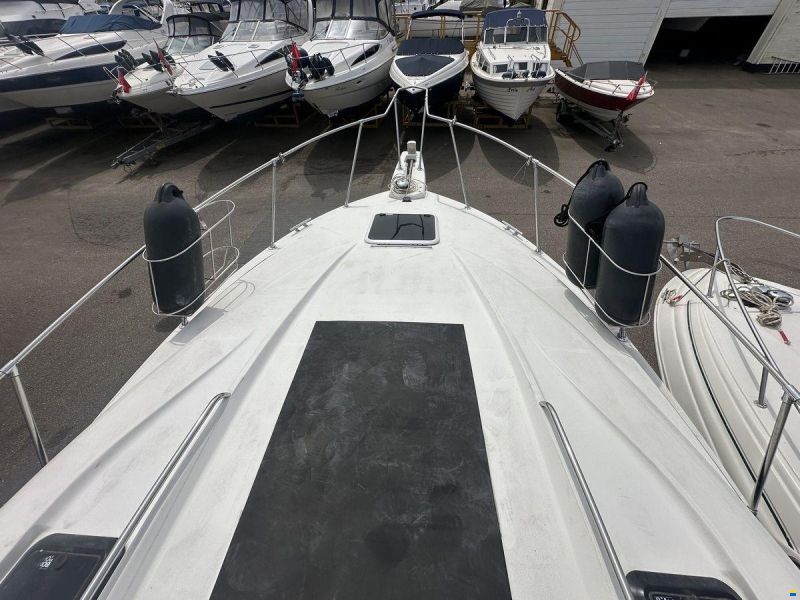 Bayliner 3055 Sunbridge