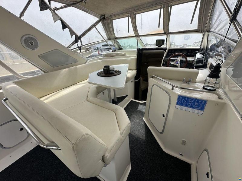 Bayliner 3055 Sunbridge