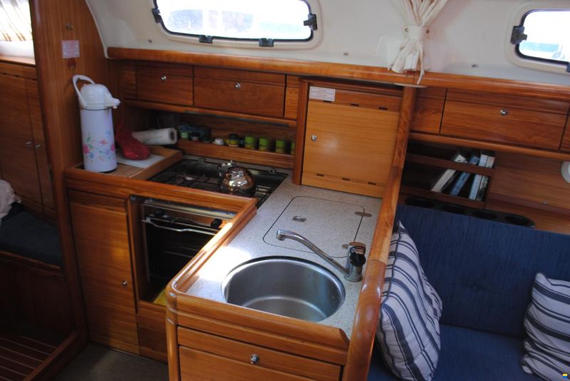 Bavaria 33 Cruiser