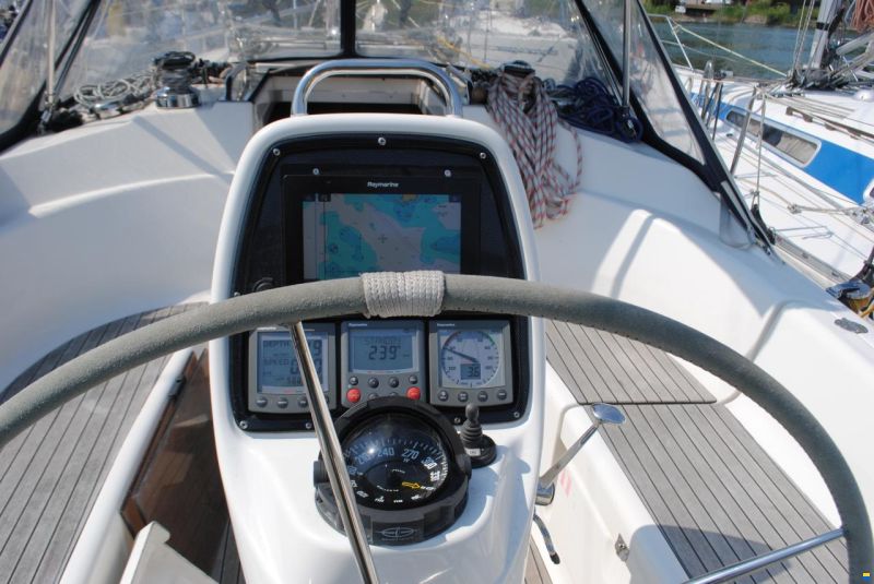 Bavaria 33 Cruiser
