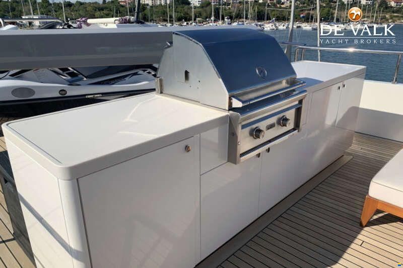 Van der Valk Explorer 37M