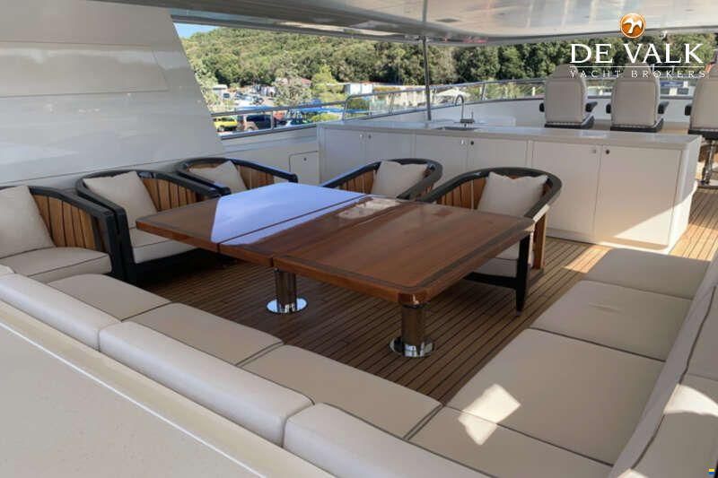 Van der Valk Explorer 37M