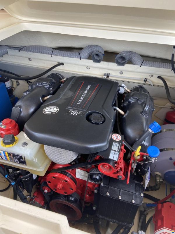 Invictus 280GT