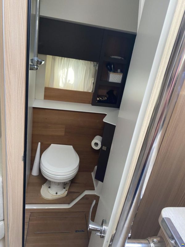 Cranchi M 44HT - CAMON