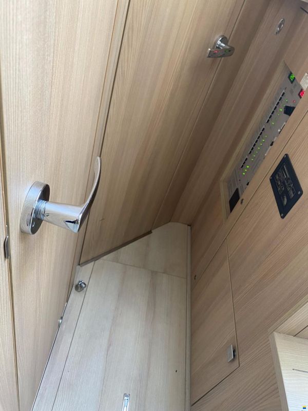 Cranchi M 44HT - CAMON