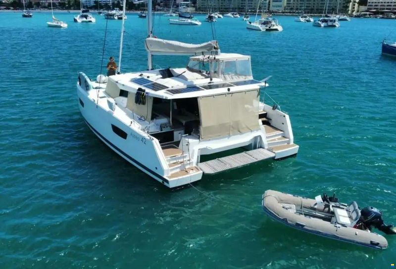 Fountaine Pajot Astrea 42