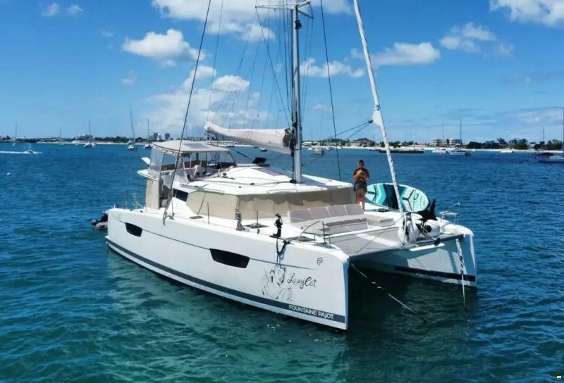 Fountaine Pajot Astrea 42