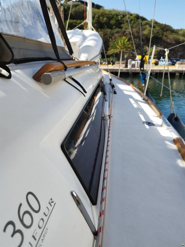 Dufour 360 Grand Large