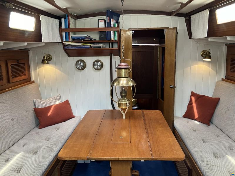 Tourensegelyacht