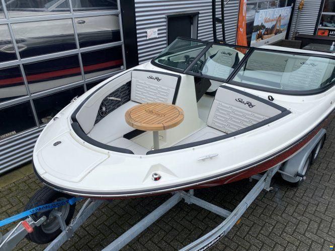 Sea Ray SPX 190