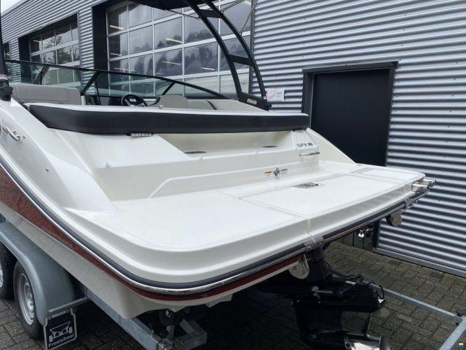 Sea Ray SPX 190