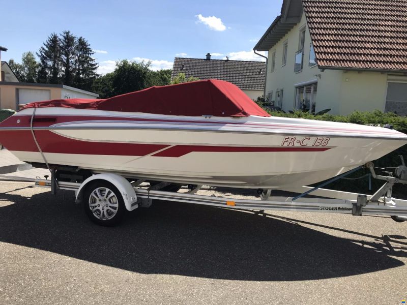 Glastron 1700