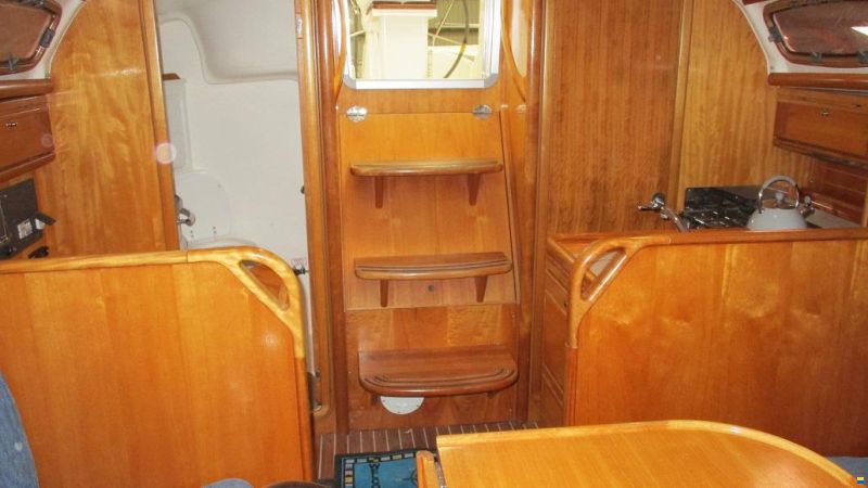 Bavaria 30 cruiser
