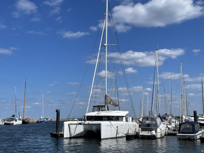 Lagoon 39