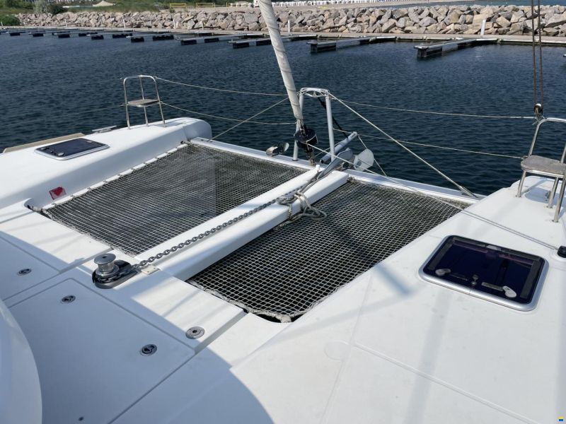 Lagoon 39